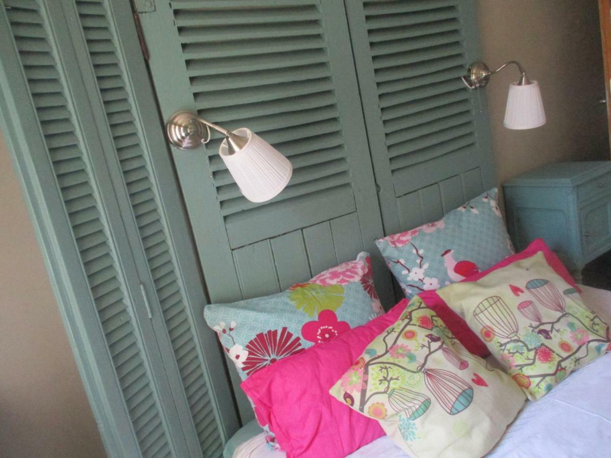 La Grange Aux Hirondelles Bed & Breakfast Sancoins Exterior foto