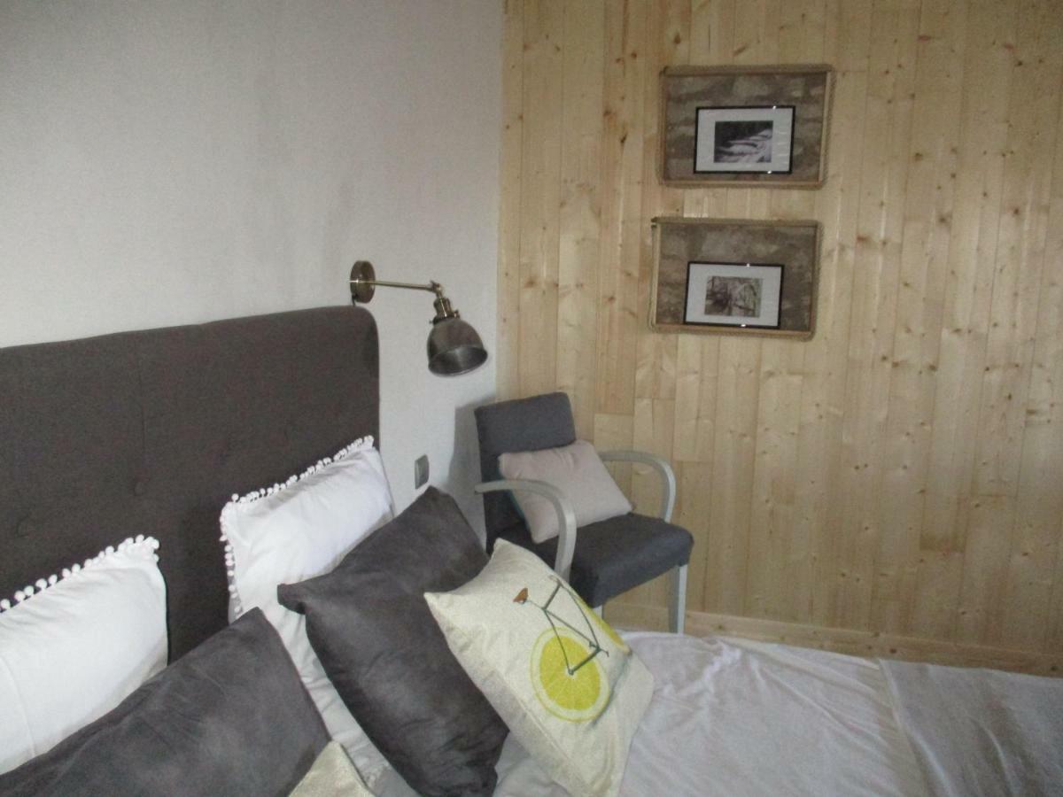 La Grange Aux Hirondelles Bed & Breakfast Sancoins Exterior foto